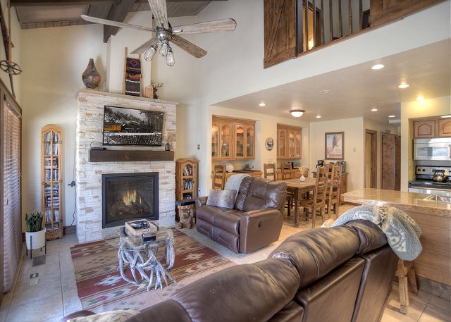 High Country Links (#584) |10 min to Ski - Golf/AC/ Pool/Hot Tub - Deck 2