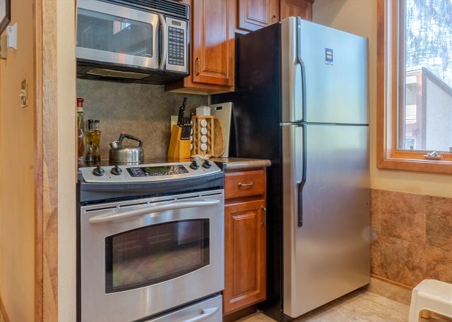 Elk Ridge (#599) | 10 min to Ski - Private Deck - Golf/AC/ Pool/Hot Tub 5