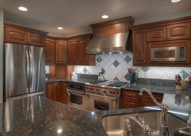 Red Tail (#781) |10 min to Ski - Views - Golf Course - AC/Pool/Hot Tub 8