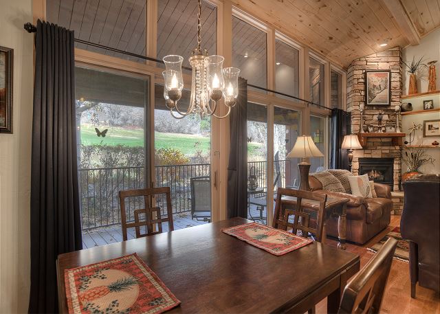 Red Tail (#781) |10 min to Ski - Views - Golf Course - AC/Pool/Hot Tub 2