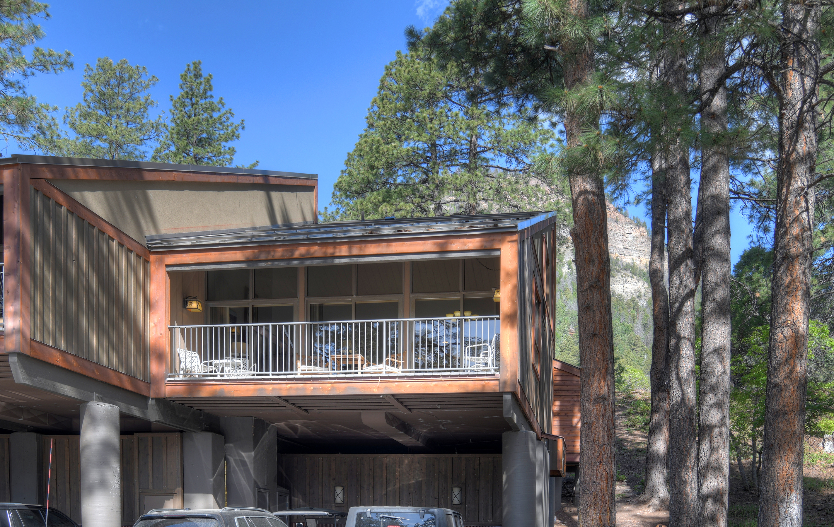 View of the condo from the street. 