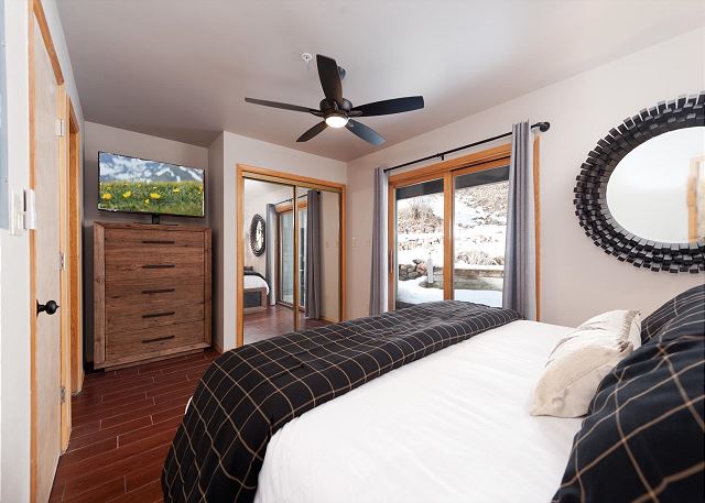 Updated Animas River Valley Townhome - Views 9