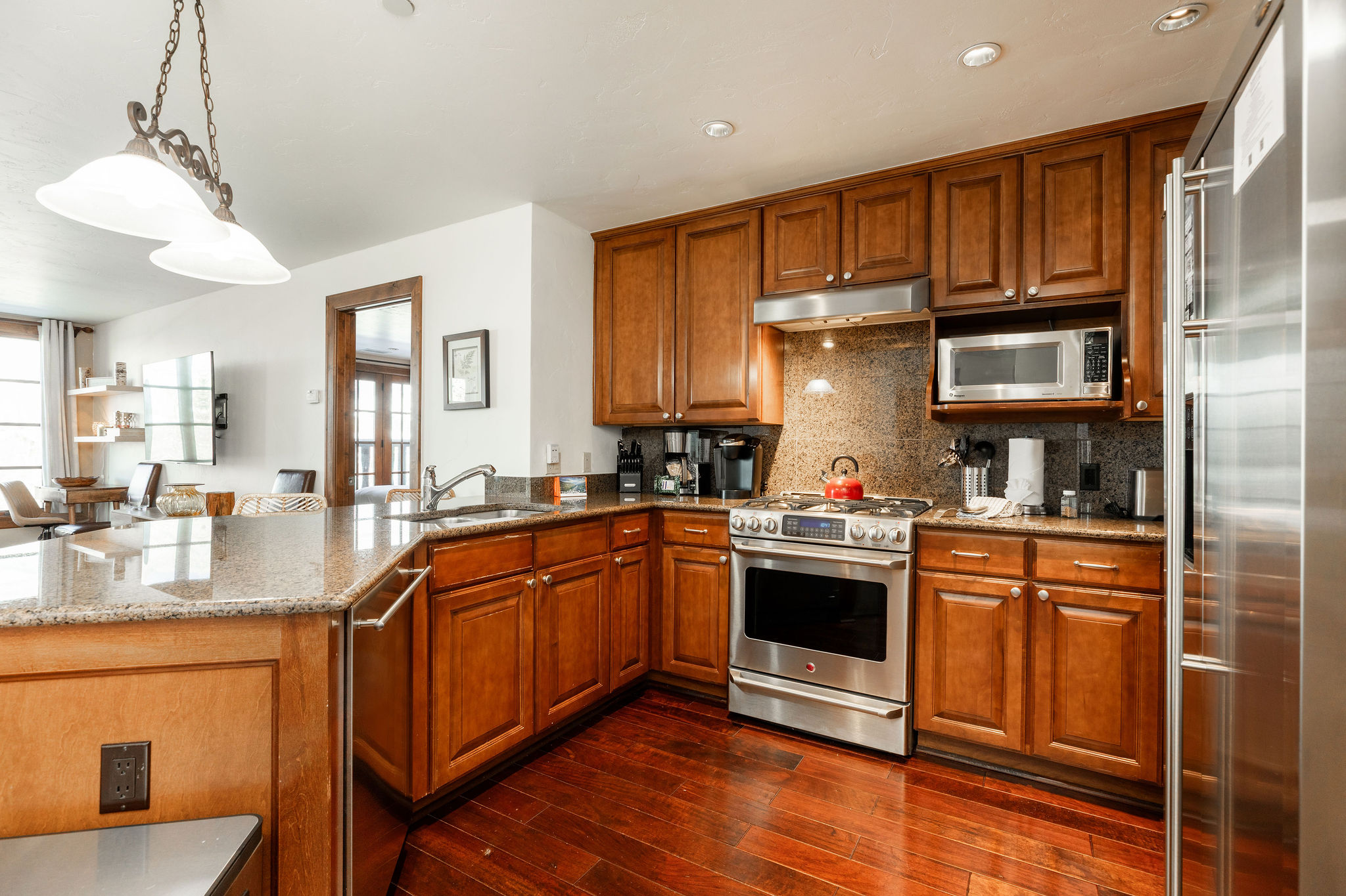 Walk to Avon | Free Shuttle to the Slopes | Pool & Hot Tub! | Photo 11