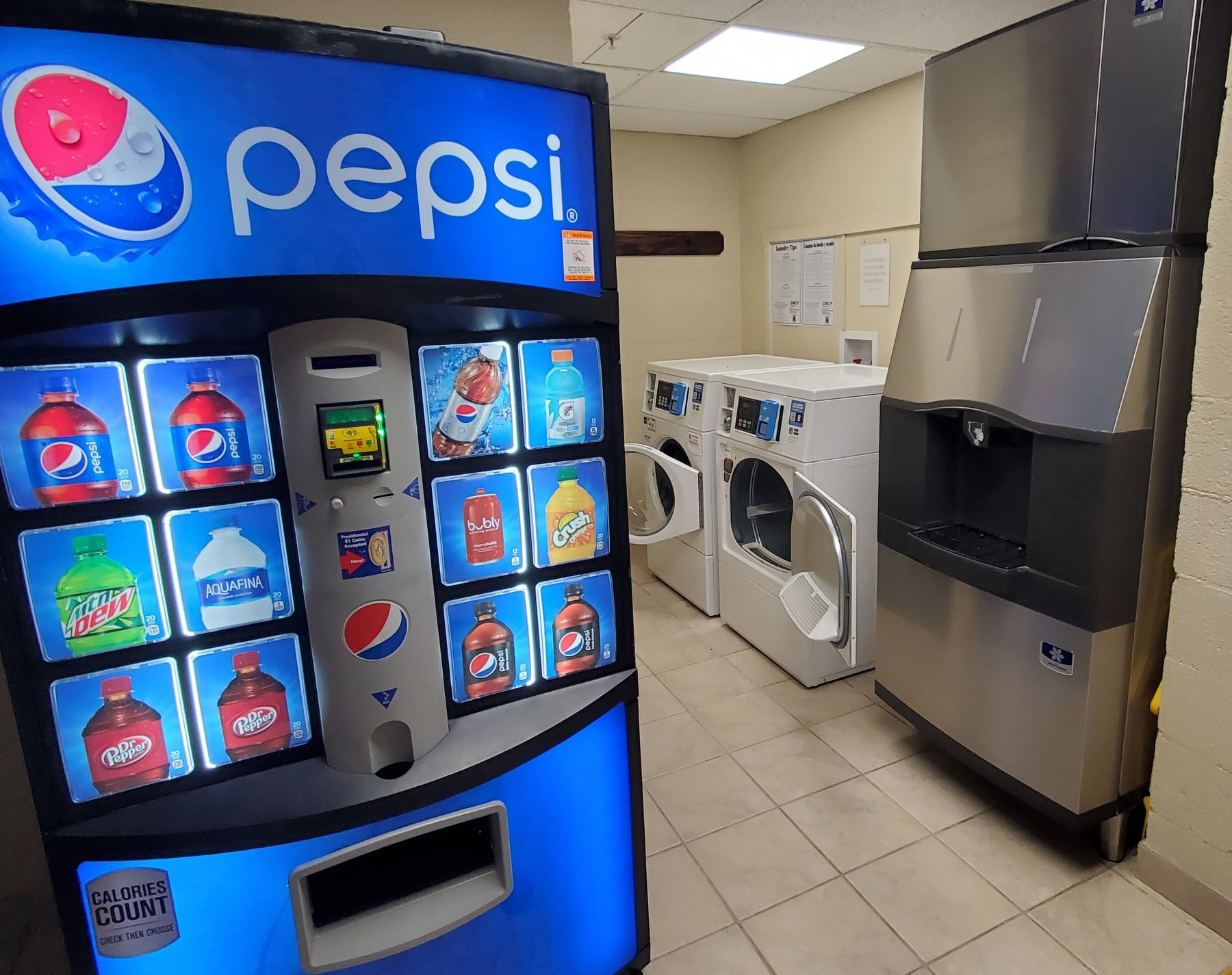 Ponderosa Pines Getaway (#870) |10 min to Ski - Deck - Golf - AC/Pool/HotTub | Photo 42