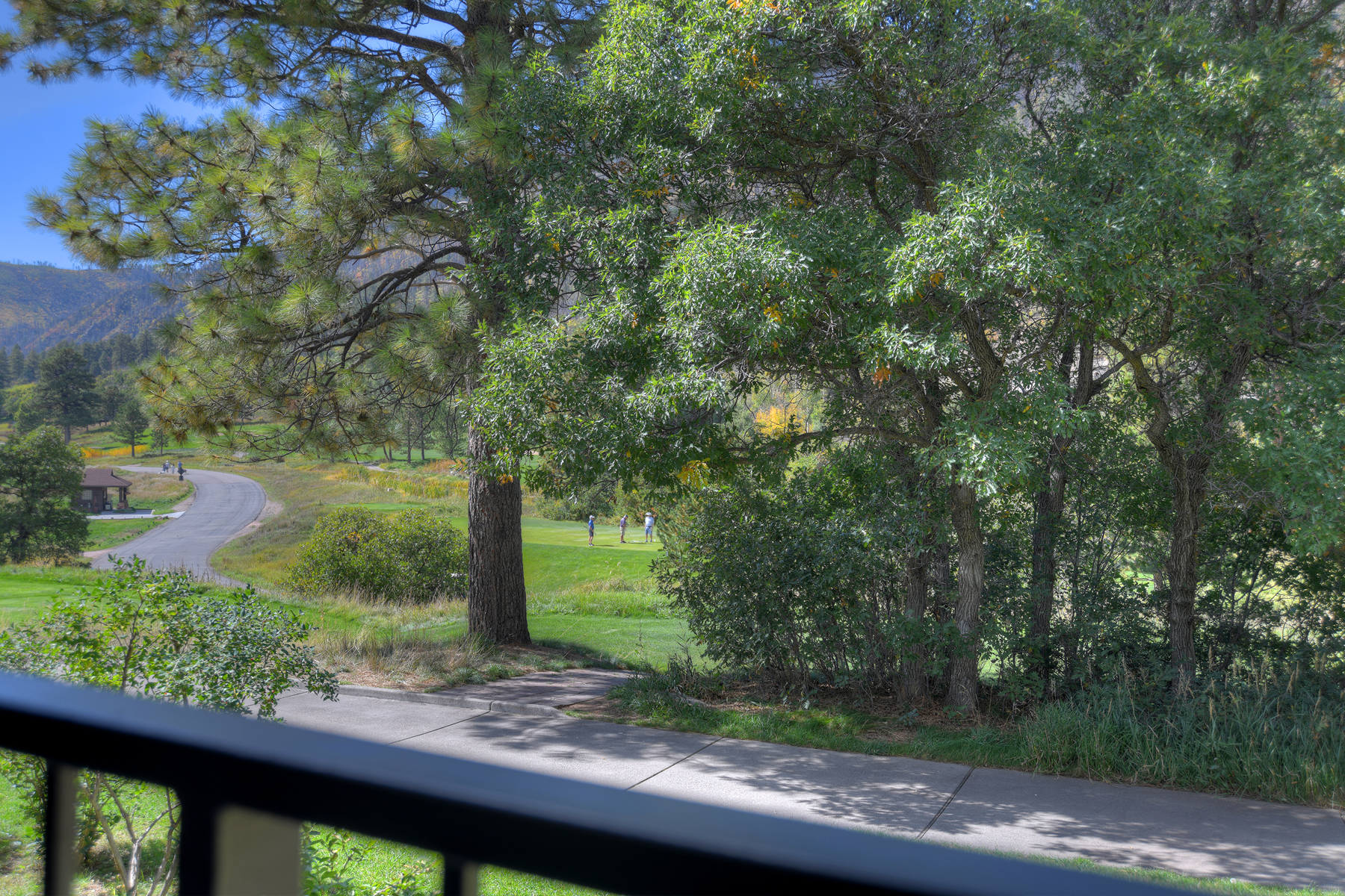 Ponderosa Pines Getaway (#870) |10 min to Ski - Deck - Golf - AC/Pool/HotTub | Photo 28