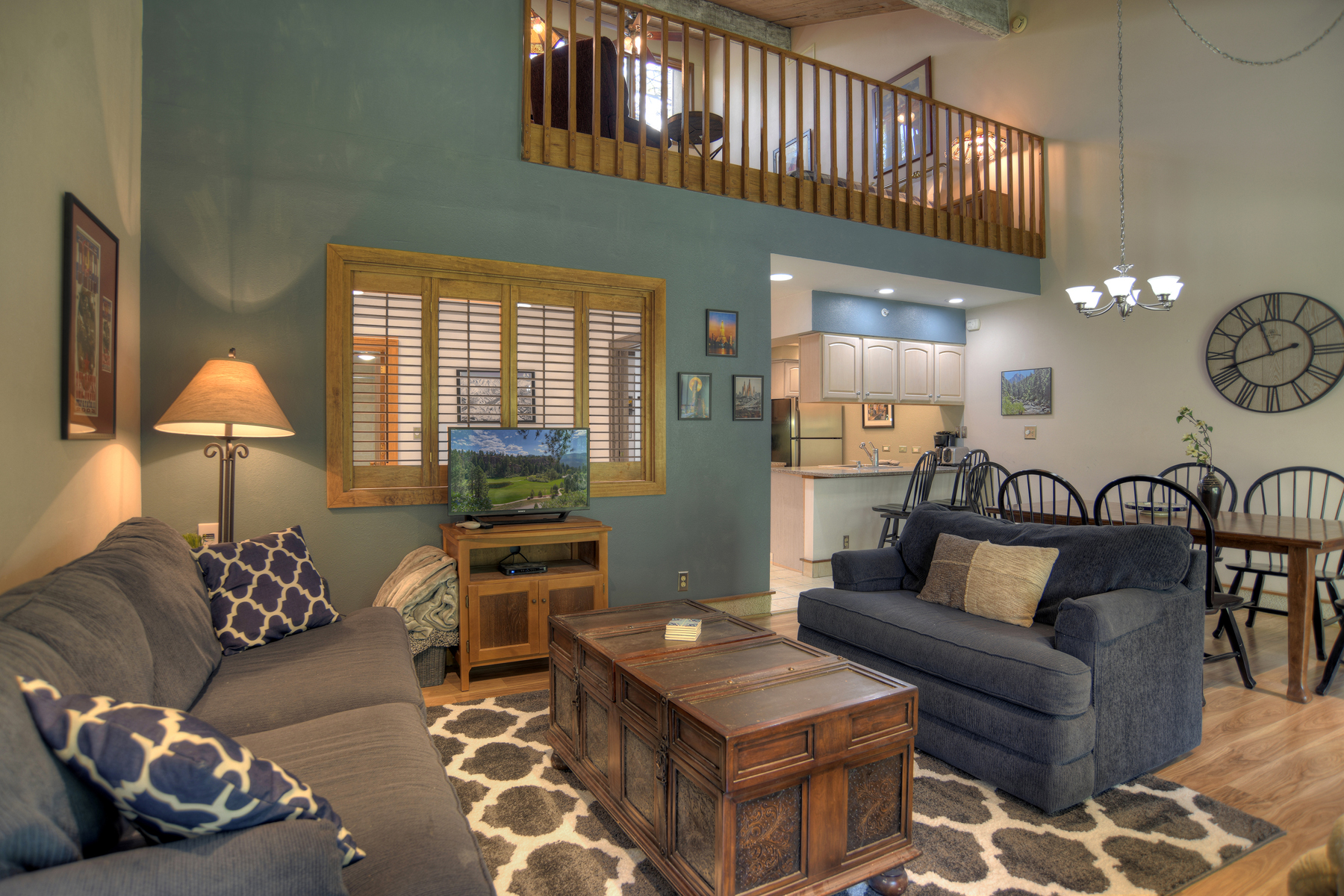 Ponderosa Pines Getaway (#870) |10 min to Ski - Deck - Golf - AC/Pool/HotTub | Photo 2