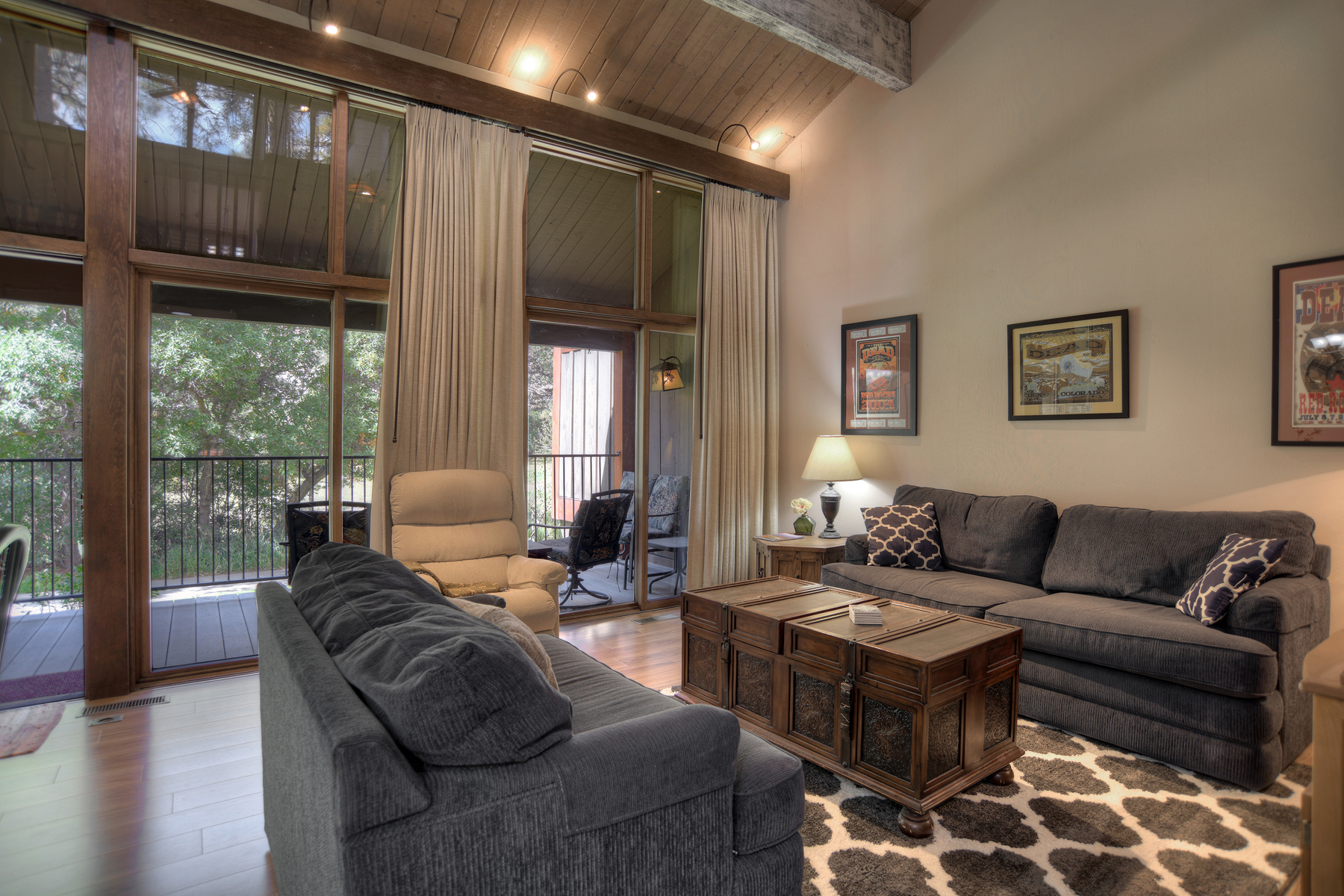 Ponderosa Pines Getaway (#870) |10 min to Ski - Deck - Golf - AC/Pool/HotTub | Photo 6