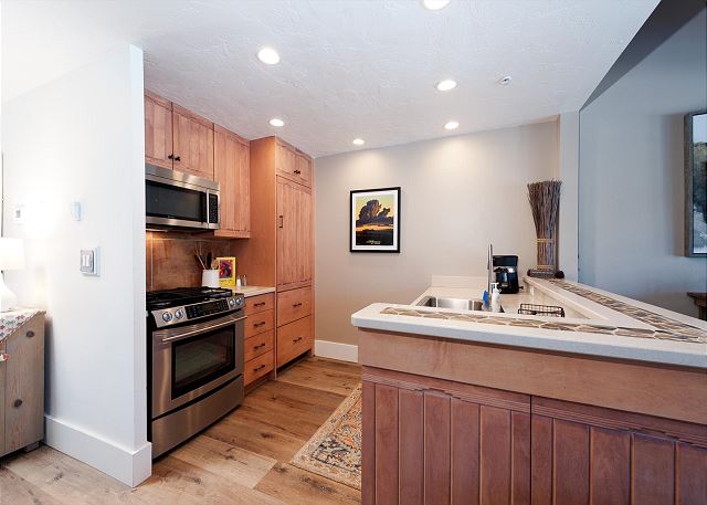 Granite Peak (#630) | Deck, Fireplace - Golf/ Pool/Hot Tub/Fitness 7