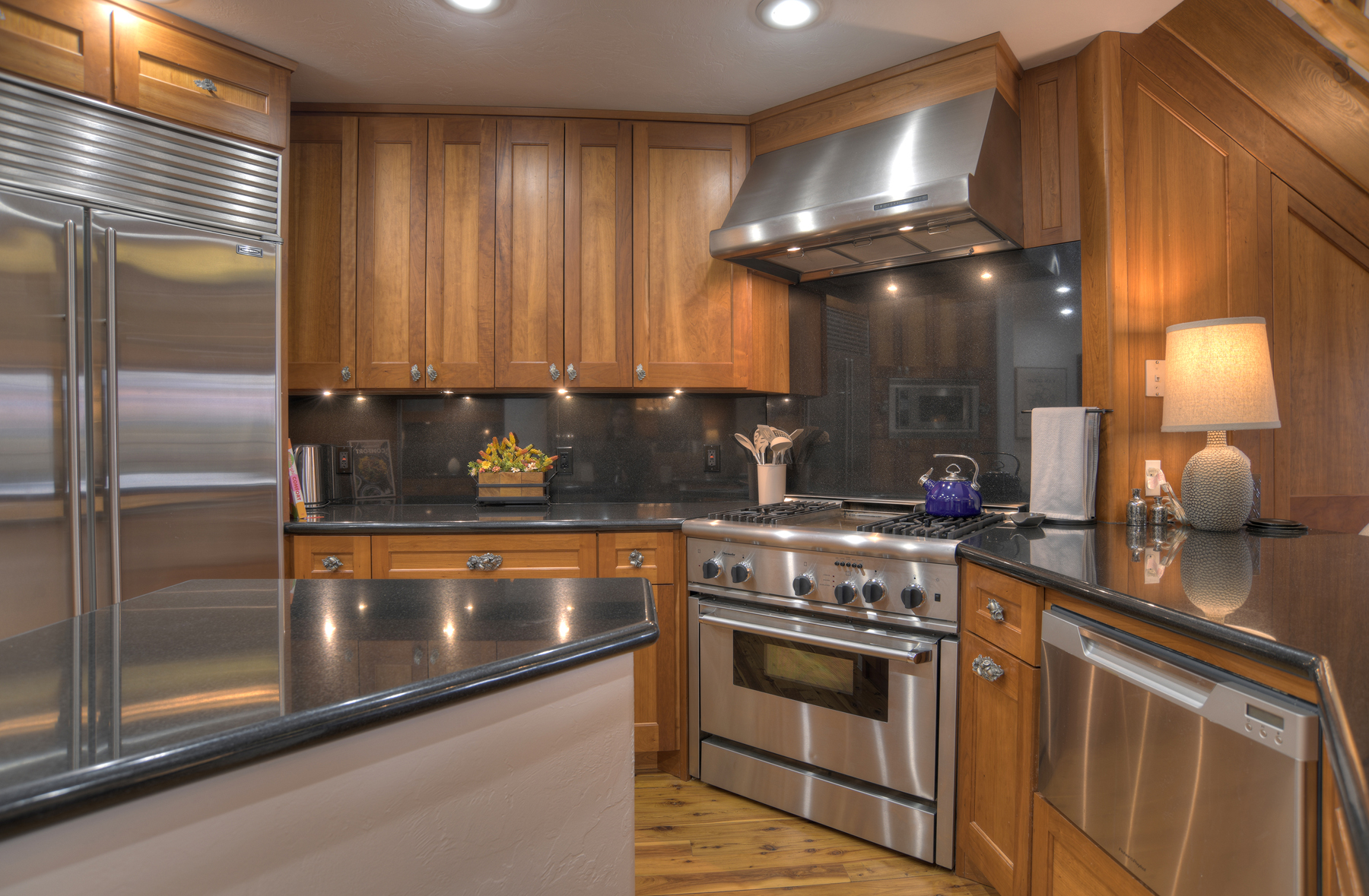 Tree House Townhome | AC, Pool, Hot Tub, Golf & Ski | Photo 9