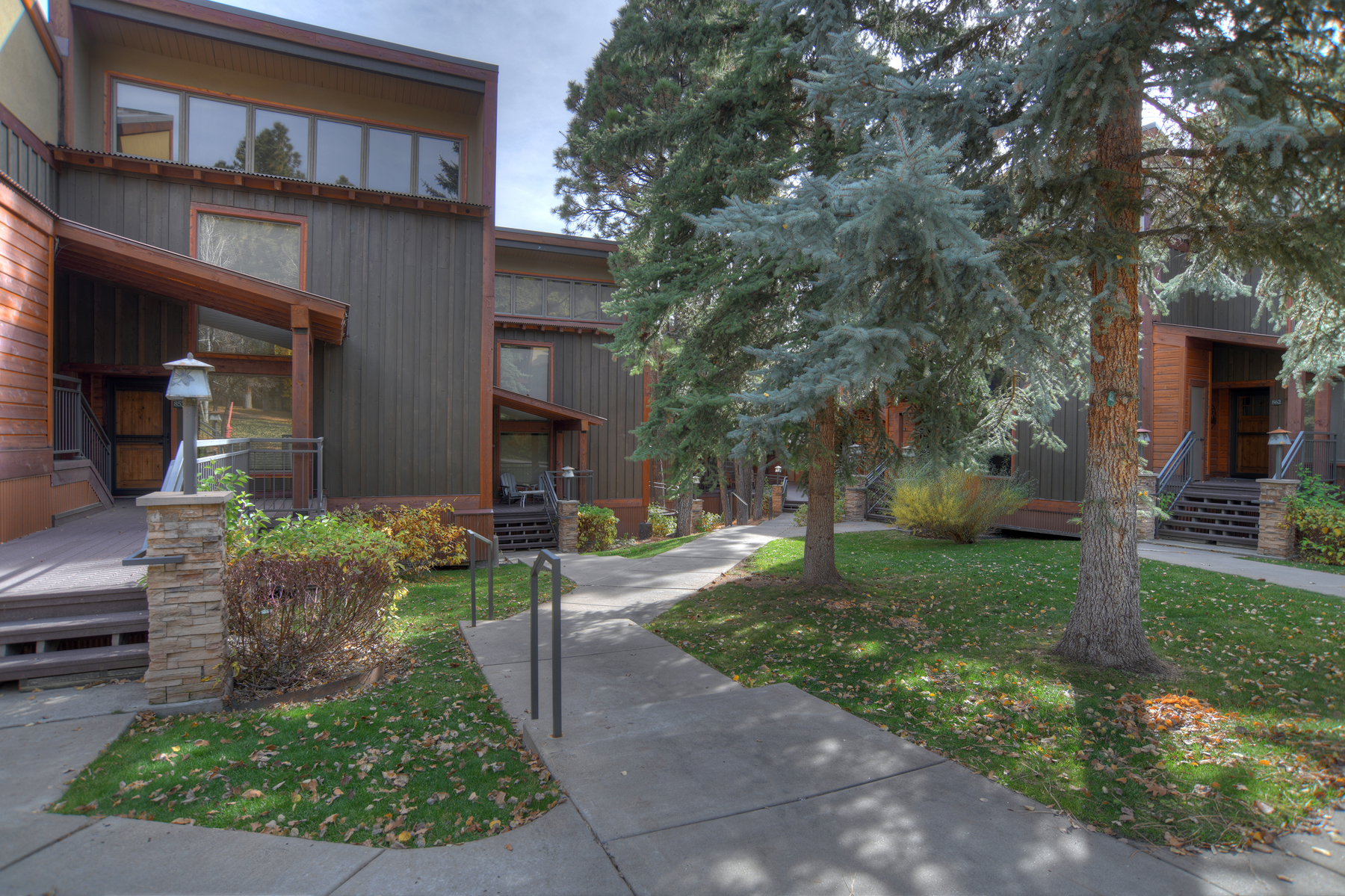 Tree House Townhome | AC, Pool, Hot Tub, Golf & Ski | Photo 26