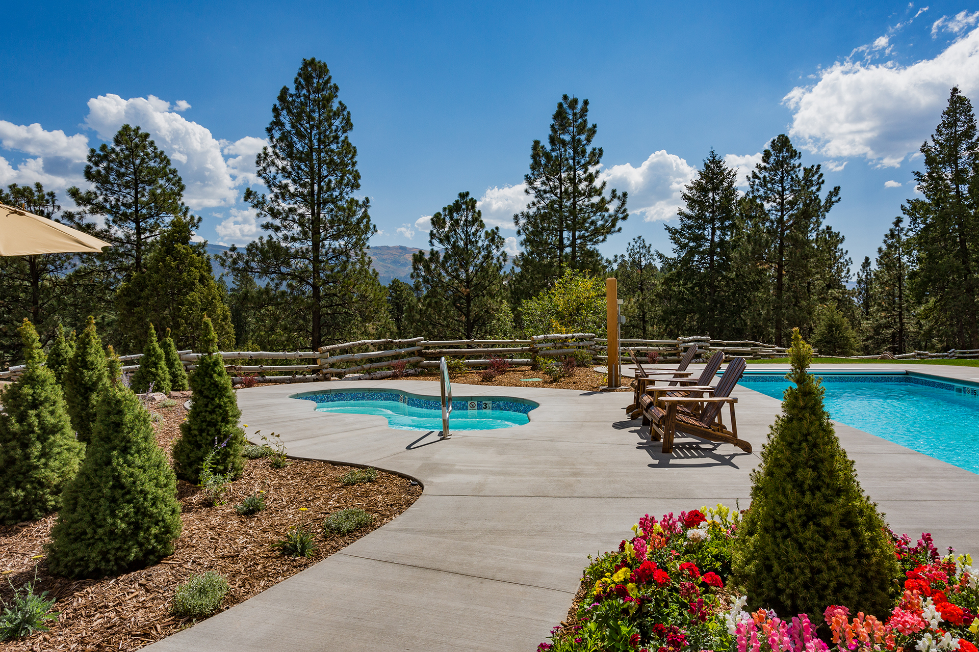 Tree House Townhome | AC, Pool, Hot Tub, Golf & Ski | Photo 33