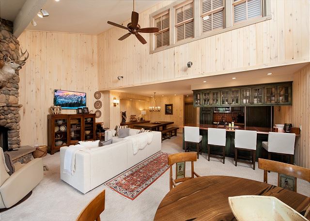 Exquisite Links and Mountain Retreat (#846) -Golf, Near Ski, AC/Pool/HotTub 3