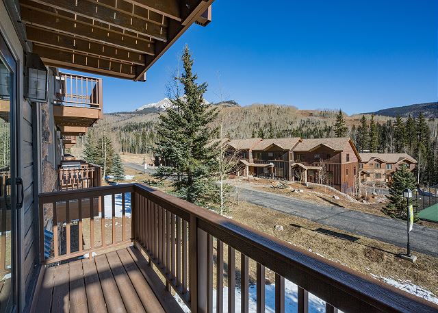 Completely Updated Condo with Mountain Views - Heated Pool- Stunning Views! 3