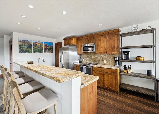 Penthouse in Purgatory Lodge - Views - Ski in/Out - Pool Table 9