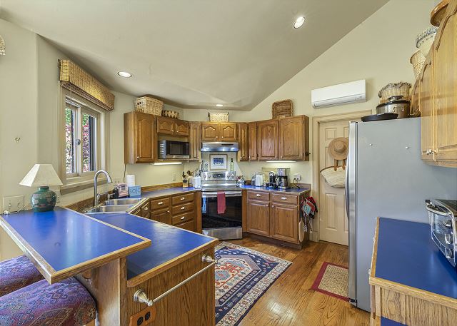 Serene Retreat - Fire Pit - Great Views - Air Conditioning! STR2024-085 7