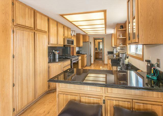 Serene Ranch Home on 2 Private Acres | Mountain Views + A/C | STR2025-055 10