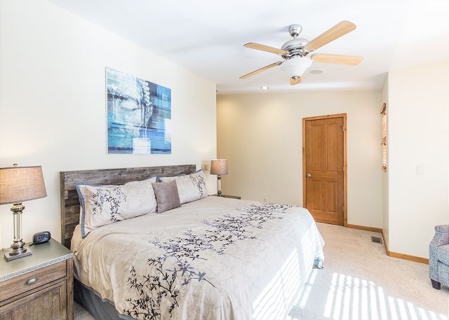 Spacious Mountain Townhome - 1 Mile to Ouray - Sleeps 8 8