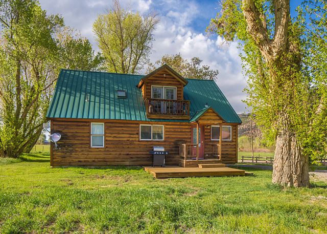 360 Mountain Views | Private Retreat | Grill | STR2025-064