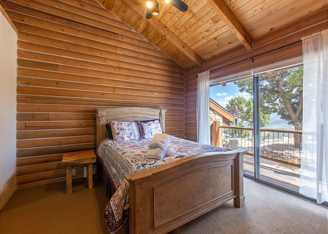 Second-Level Apartment- Wrap Around Deck - Unmatched Views! STR2025-060 4