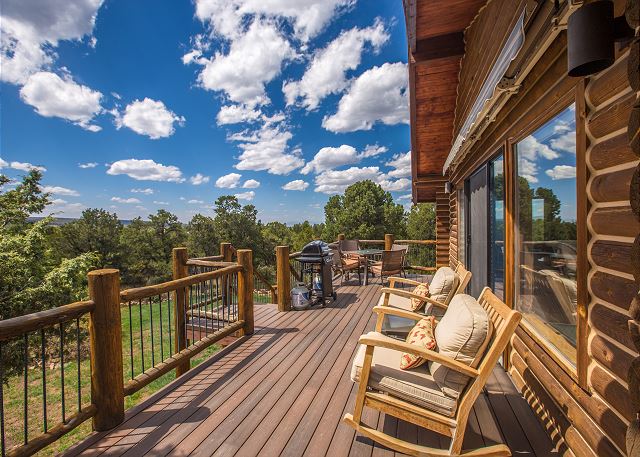 Second-Level Apartment- Wrap Around Deck - Unmatched Views! STR2025-060 6