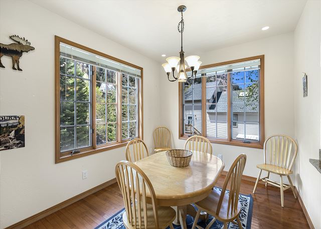 Riverfront Townhome - Great Location & Views - Walk to Ouray - Spacious Deck 6