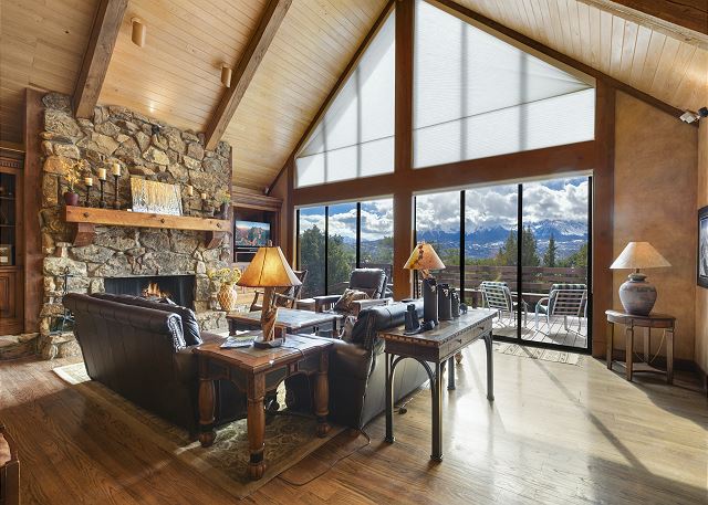 Mountain Retreat-Amazing Views-Gourmet Kitchen-Air Conditioning STR2024-038 3