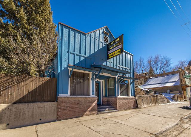 Renovated Historic Suite | Air Conditioning | Heart of Downtown Ouray 4