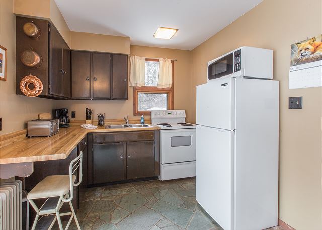 Secluded Cabin - 4 miles from Downtown Ouray STR2025-068 5