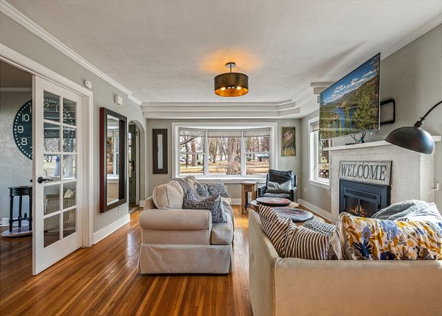 Open concept living room with a Smart TV
