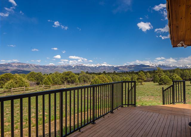 Colorado Luxury Log Home - 40 Private Acres - Fire Pit - Views STR2024-037 4