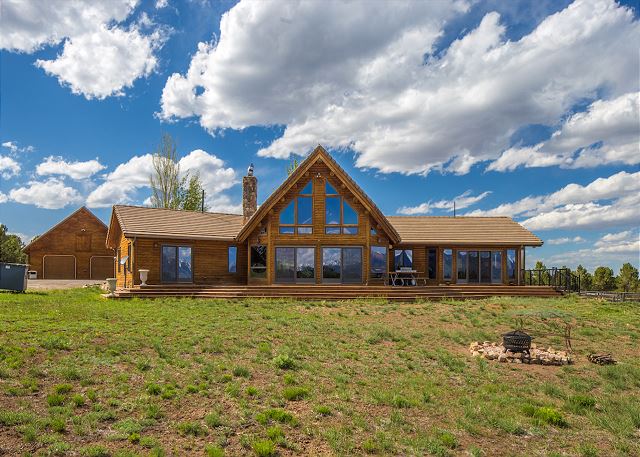 Colorado Luxury Log Home - 40 Private Acres - Fire Pit - Views STR2024-037 8