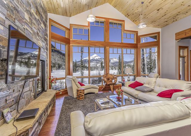 Lakefront Custom Home Across from Purgatory - Pool Table/Hot Tub/Shuttle 10