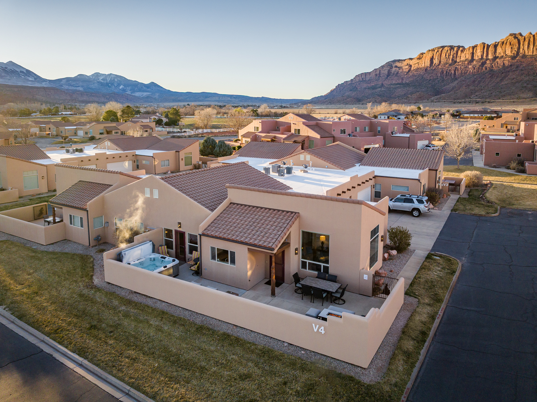 Beautiful location in Rim Village - 5 miles south of Moab