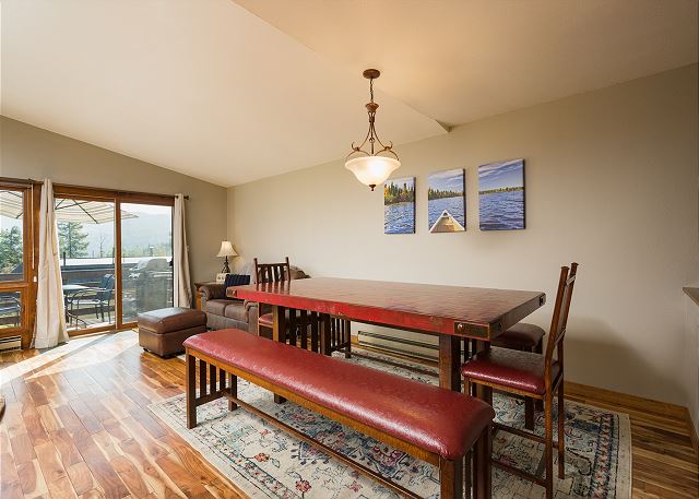 Open Concept Luxury Condo - Huge Deck w/Fire Pit & Views -Steps to the Slopes 9