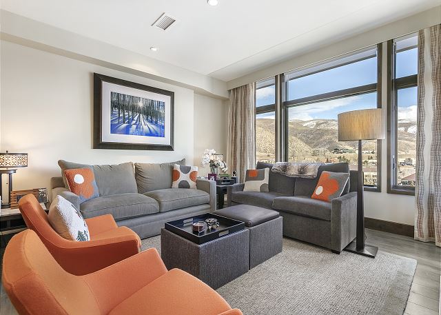 Riverfront Luxury Resort/Spa/Ski In-Ski Out Condo/Unmatched Top Floor Views 8