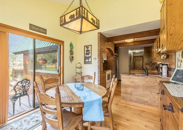 Colorado Cabin - Minutes from Downtown Ouray - Pet Friendly STR2025-063 3