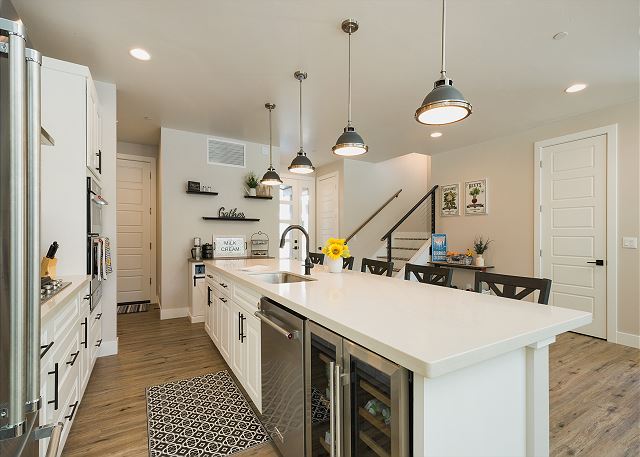 Home Across from Purg - Hot Tub, Pool Table, Fire Pit, Arcade Game 9