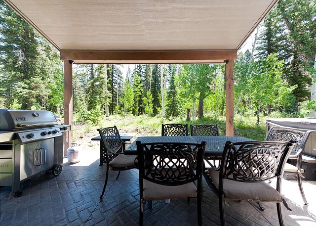 Home Across from Purg - Hot Tub, Pool Table, Fire Pit, Arcade Game 4