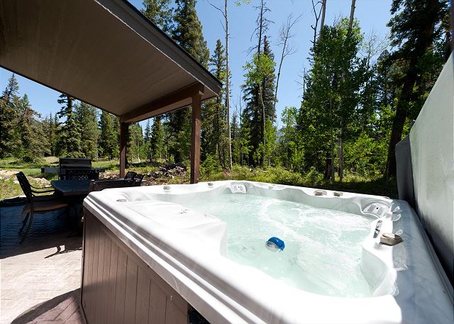 Home Across from Purg - Hot Tub, Pool Table, Fire Pit, Arcade Game 3