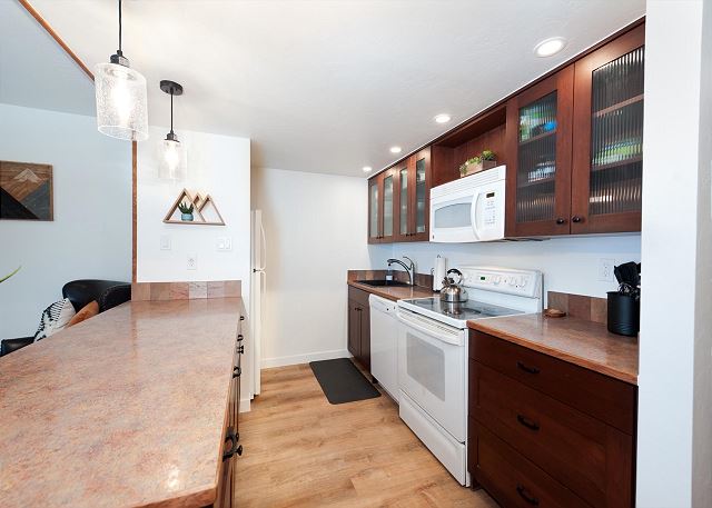 Pet Friendly Condo at Purgatory - Great Views and Deck 10