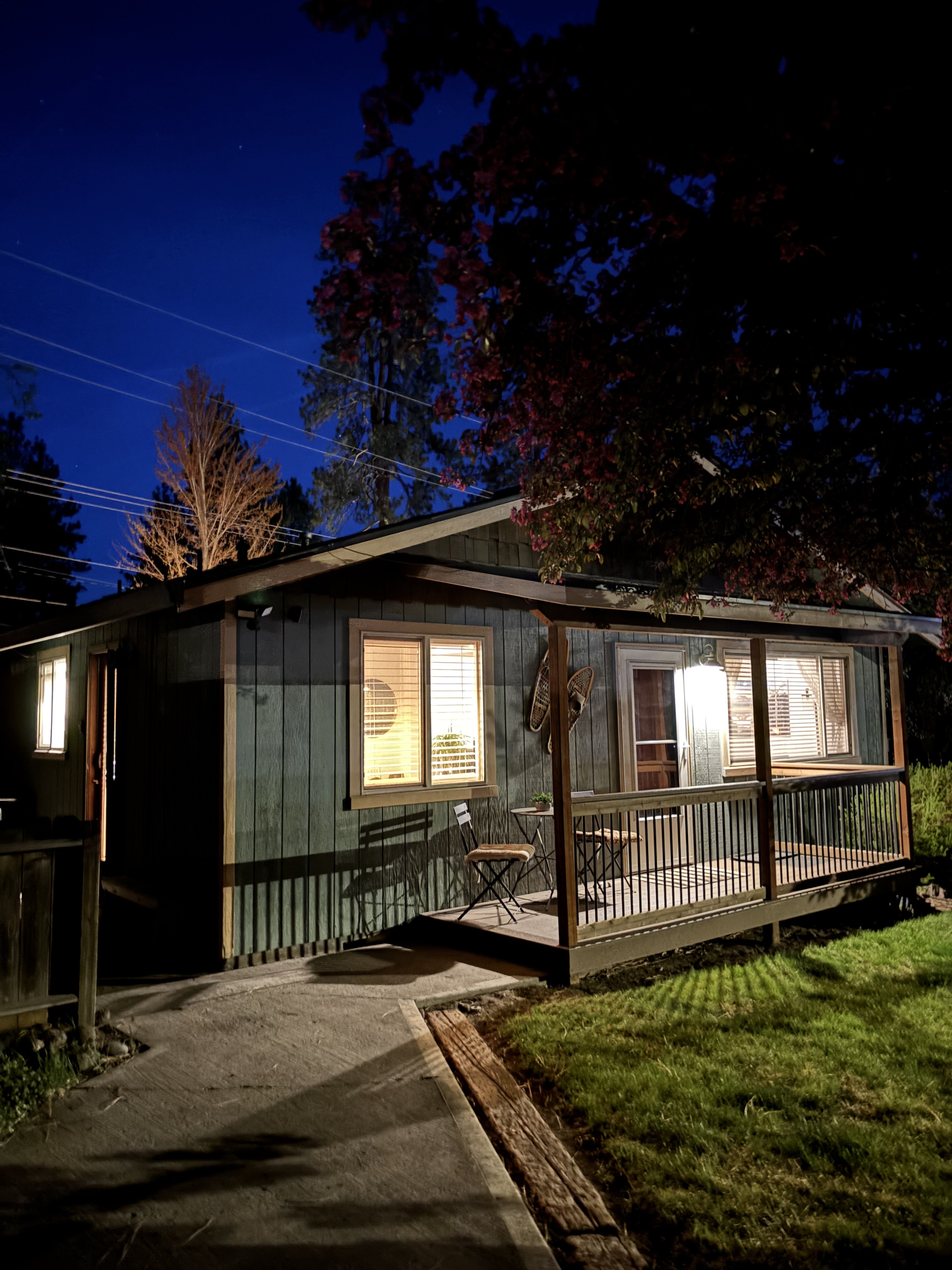 Westside Bungalow ~ Hot Tub ~ Fire Pit ~ Dog Friendly ~ Fenced Yard! | Photo 47
