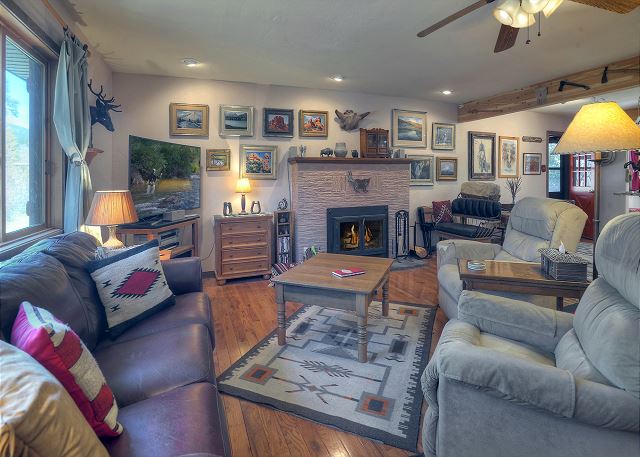 River Front Cabin on 1 acre - 14 Minutes to Downtown Durango 9