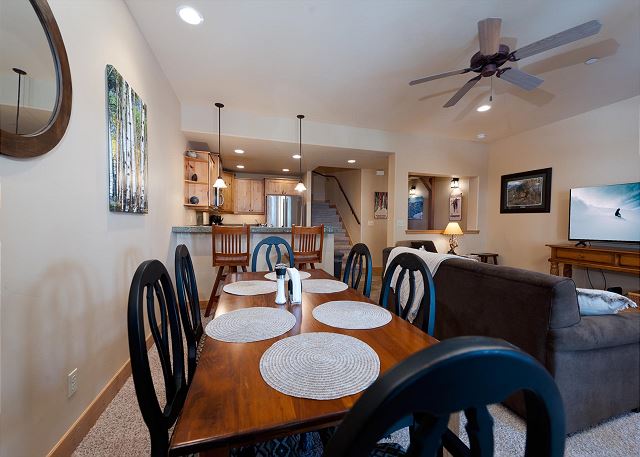 Pet Friendly Black Bear Townhome across from Purgatory - Views - Free Shuttle 6