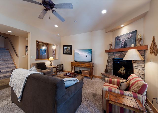 Pet Friendly Black Bear Townhome across from Purgatory - Views - Free Shuttle 3