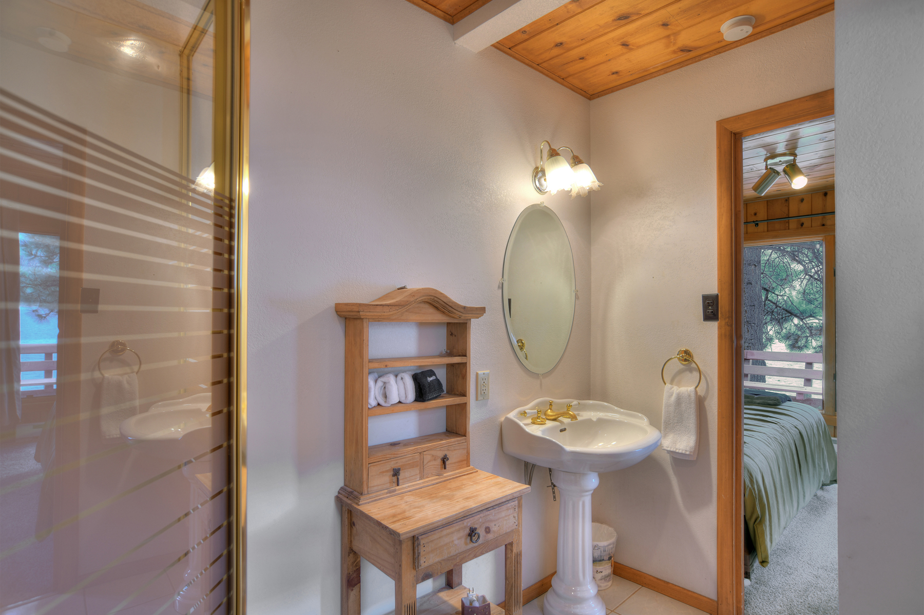 Lakefront Cabin on Vallecito w/ Views & Marina | Photo 17