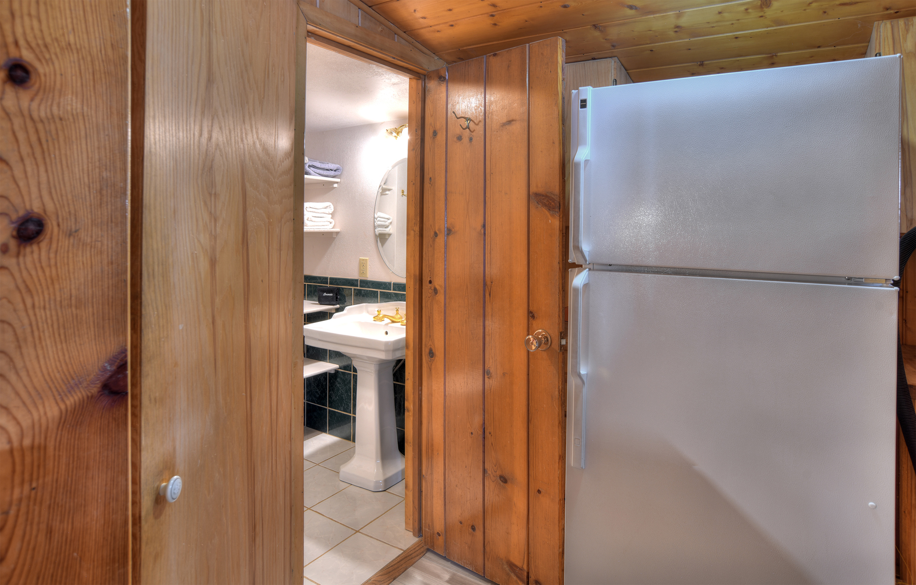 Lakefront Cabin on Vallecito w/ Views & Marina | Photo 13