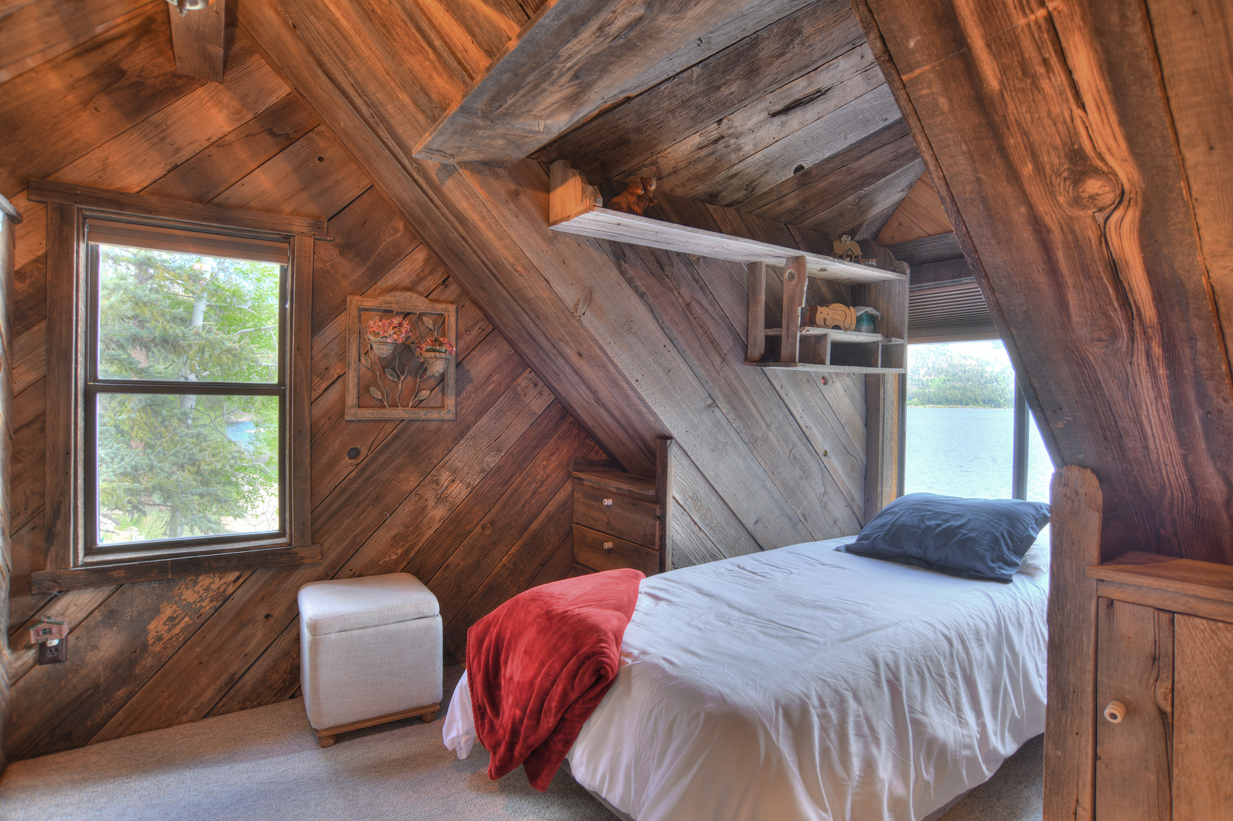 Lakefront Cabin on Vallecito w/ Views & Marina | Photo 25