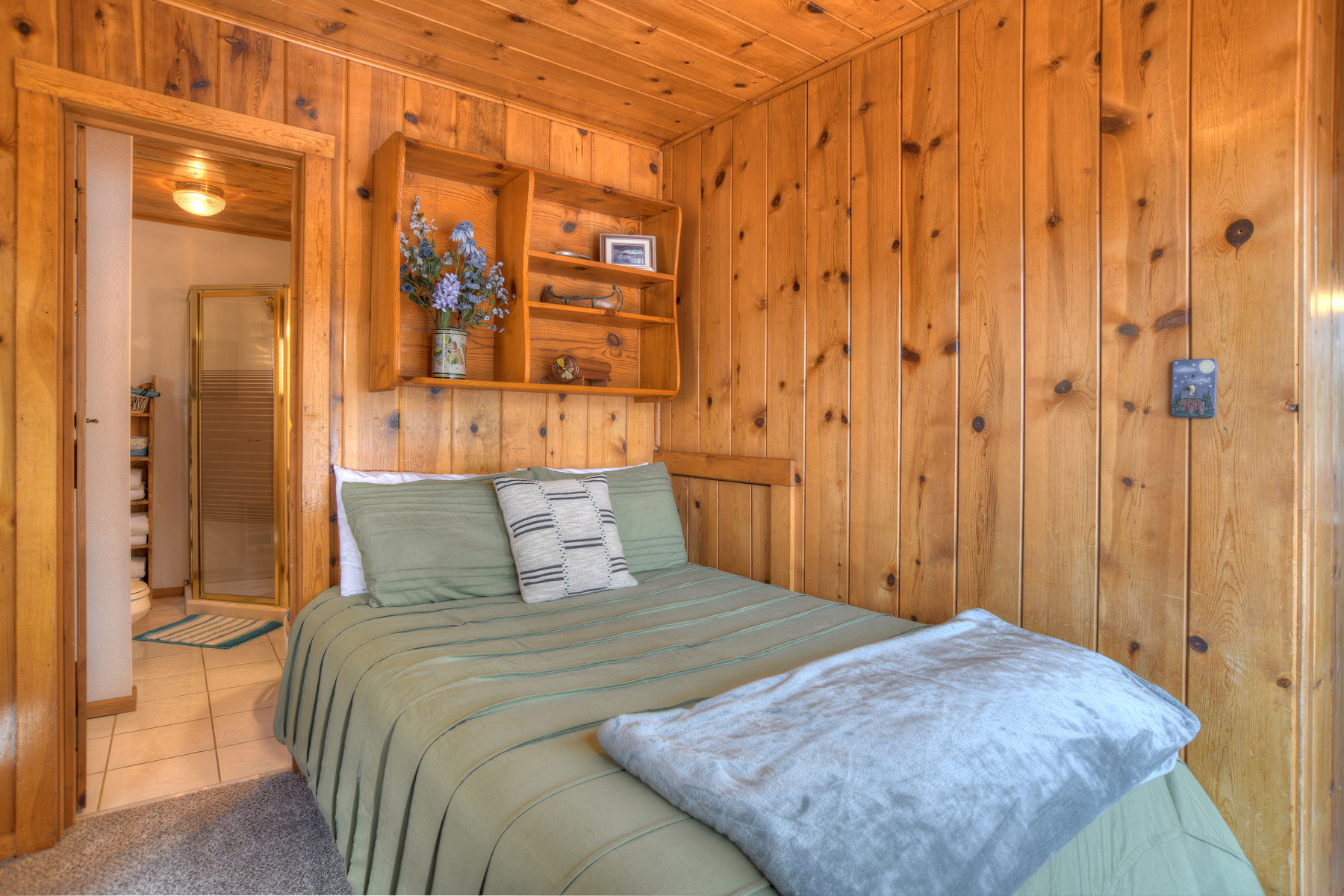 Lakefront Cabin on Vallecito w/ Views & Marina | Photo 15