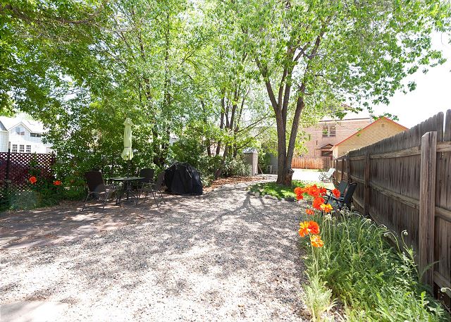 Historic Downtown Cottage - Walk to Main Street and Animas River Trail 5