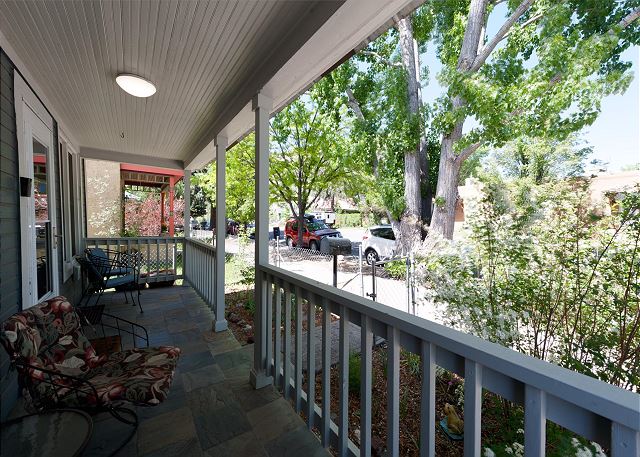 Historic Downtown Cottage - Walk to Main Street and Animas River Trail 3